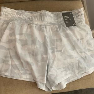 GapFit 3.5 Running Shorts